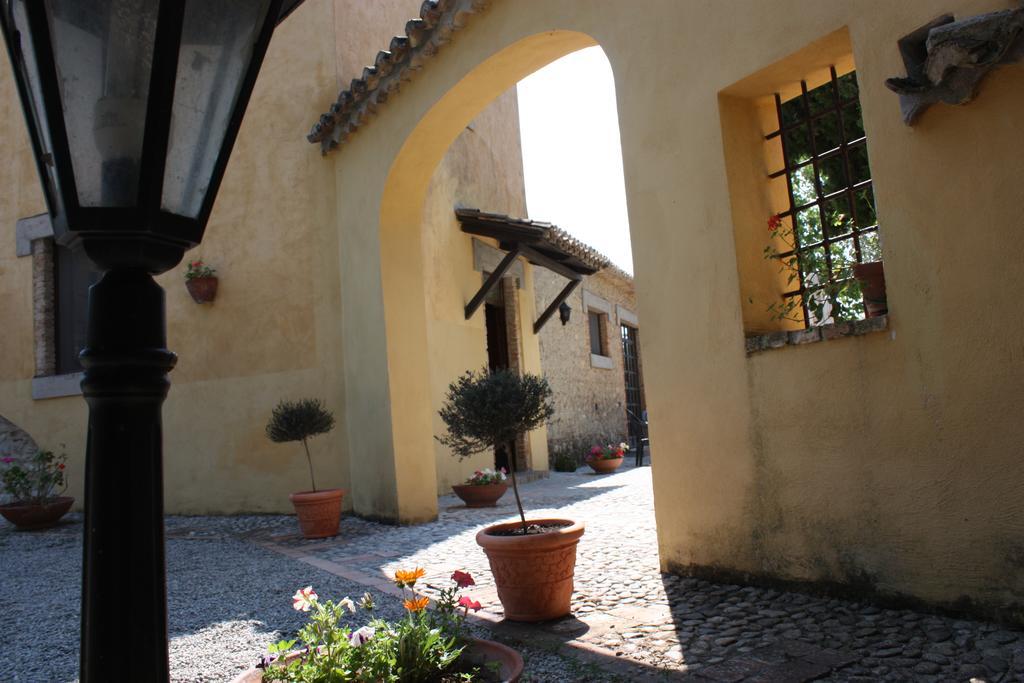 Azienda Agrituristica Biologica Il Querceto Santa Severina Bagian luar foto