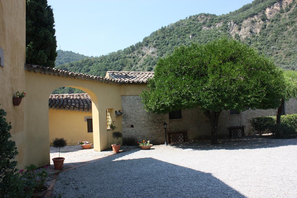 Azienda Agrituristica Biologica Il Querceto Santa Severina Bagian luar foto