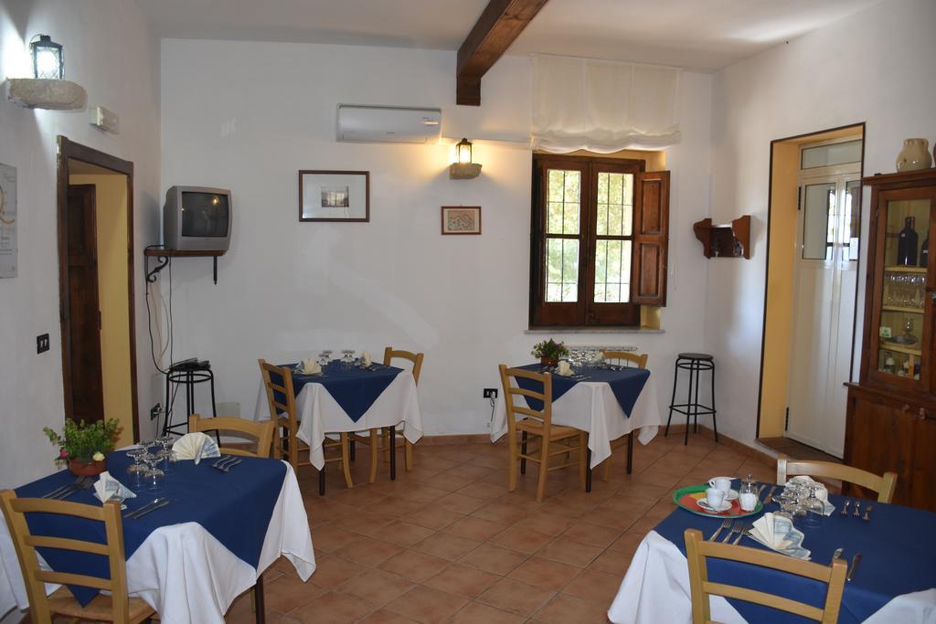 Azienda Agrituristica Biologica Il Querceto Santa Severina Bagian luar foto
