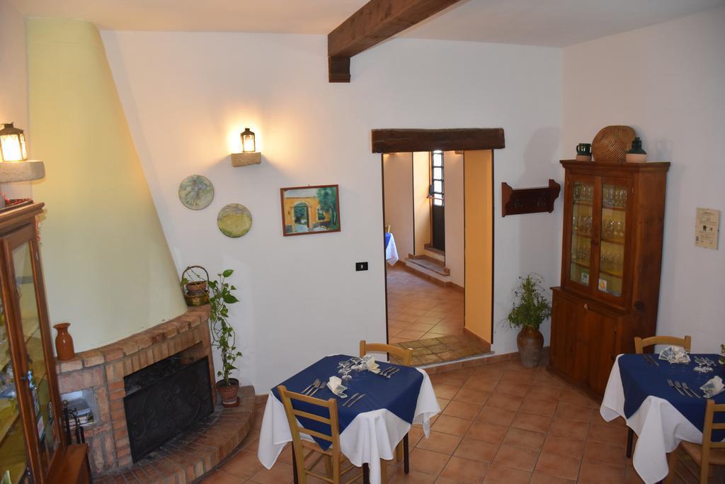 Azienda Agrituristica Biologica Il Querceto Santa Severina Bagian luar foto